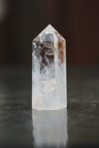 poleeritud-tipp-maekristall-klaarsus (2)