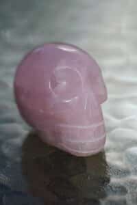 kristallpealuu-kristallkolp-roosa-kvarts (2)
